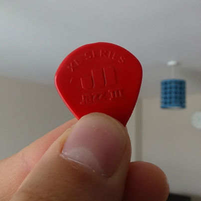 best guitar plectrums